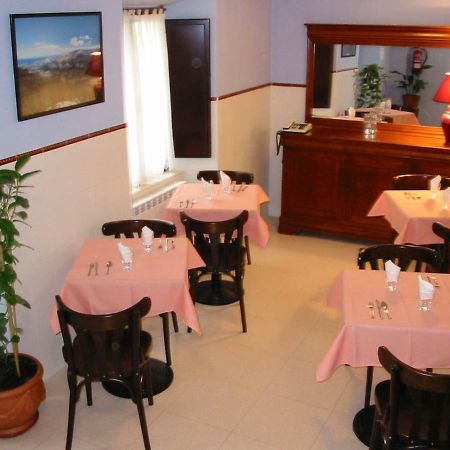 Hotel Fitu 科伦加 外观 照片